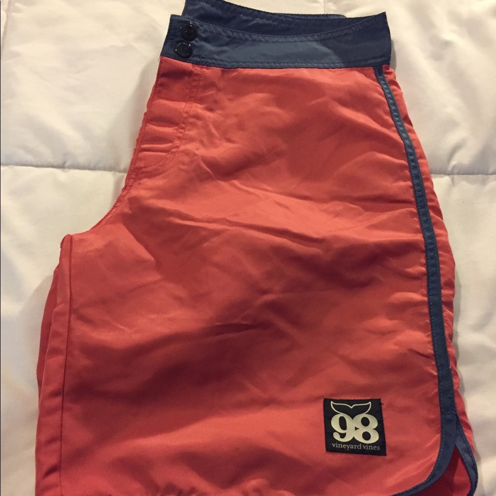 Men’s 30 Vineyardvines Trunks